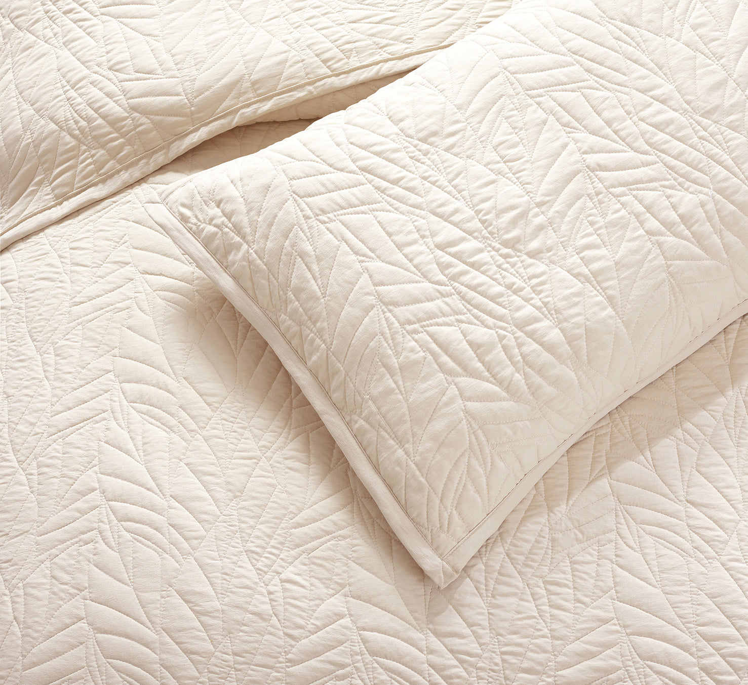 Fiona (Beige) Bedspread-2