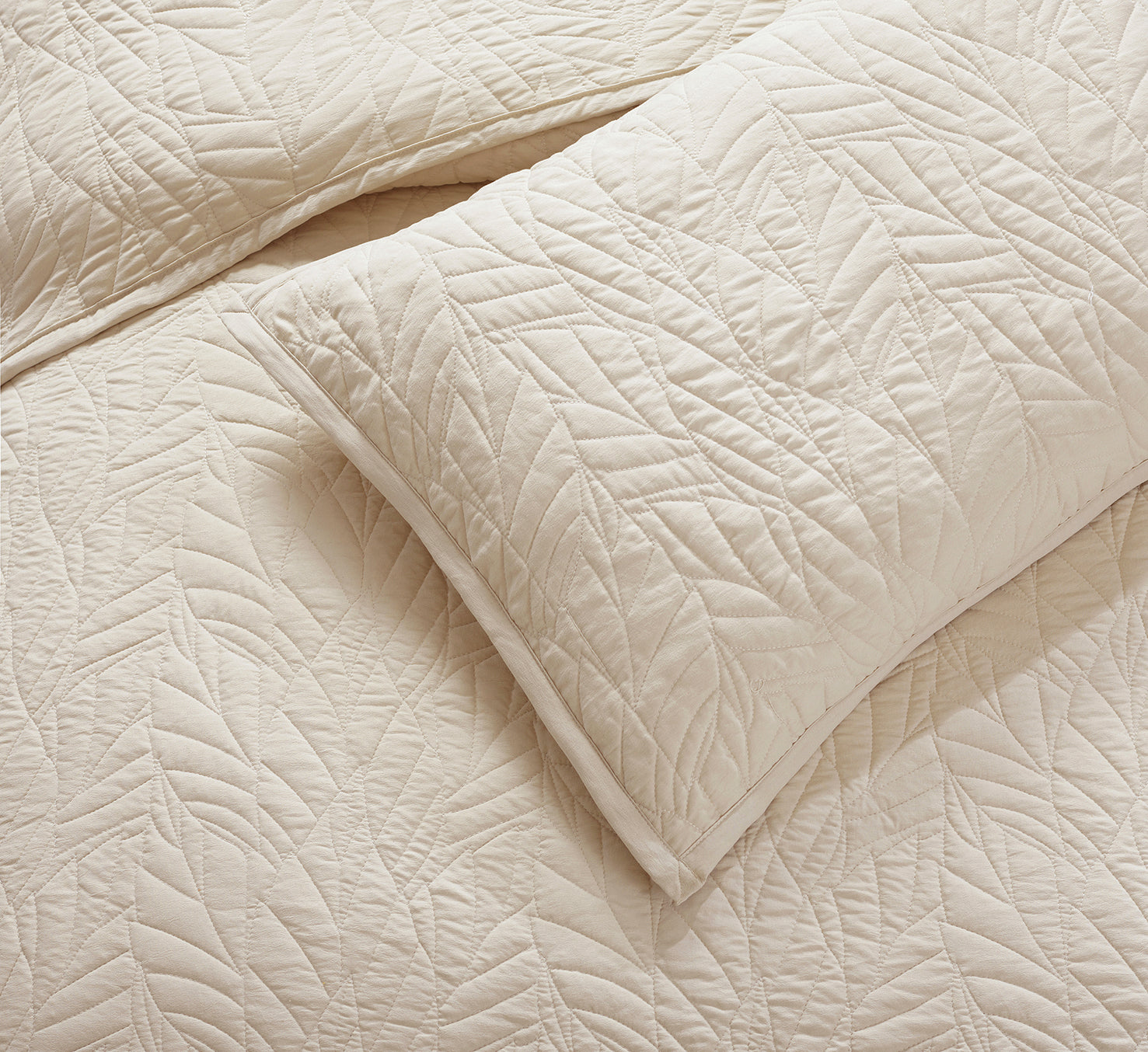Fiona (Moonbeam) Bedspread-2