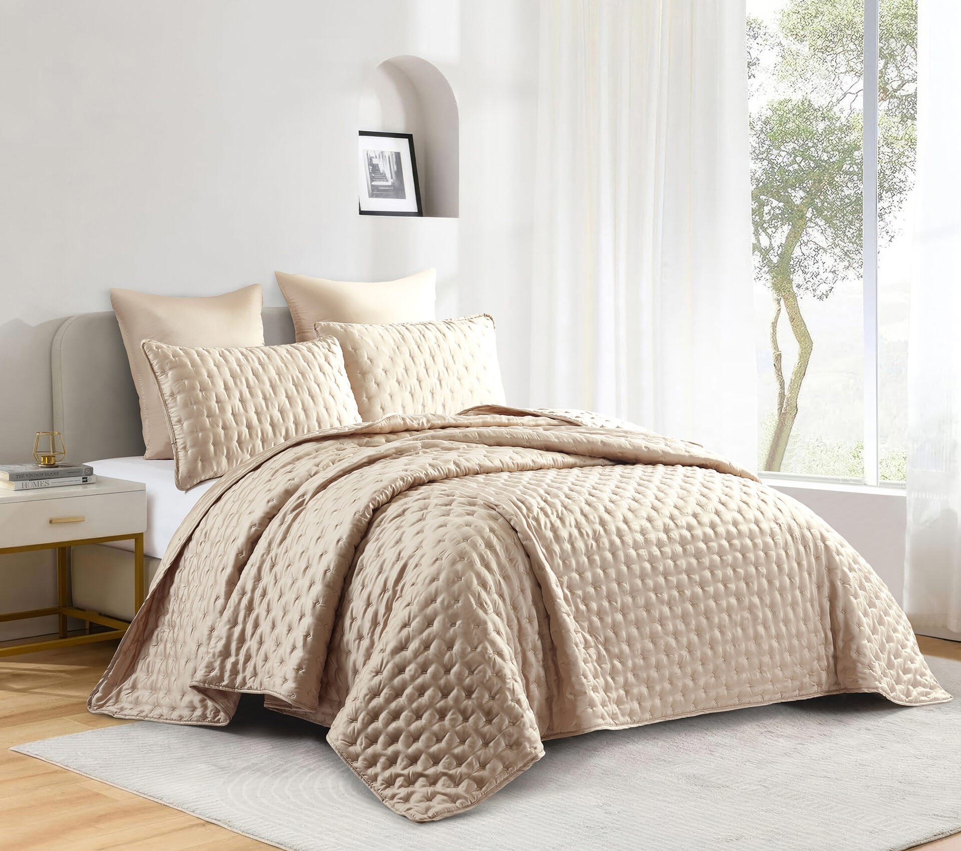 Gisele (Beige) Bedspead-2
