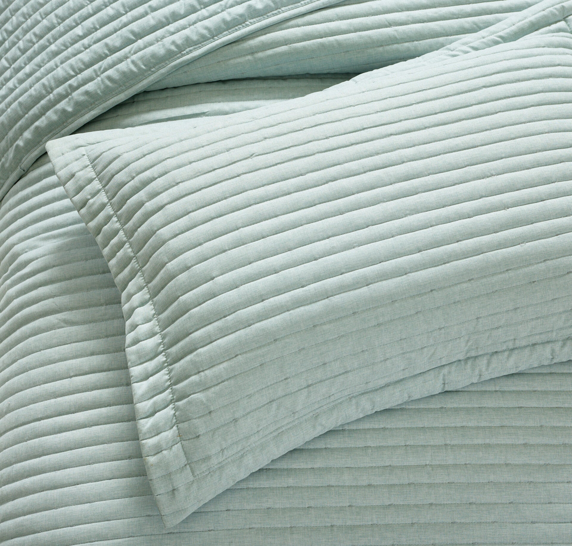 Mabelle (Aqua) Bedspread-4