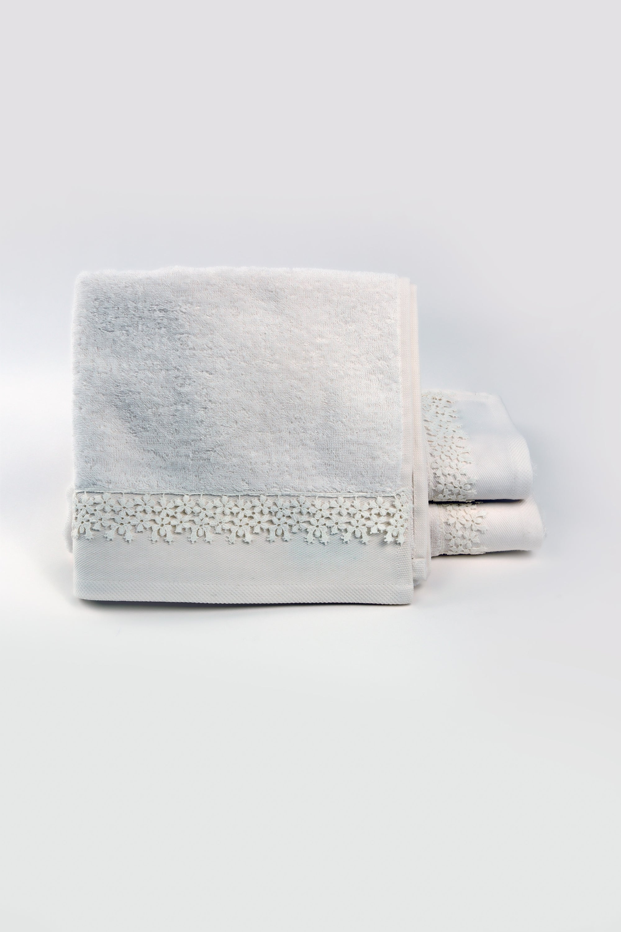 3pc Margarita Lace Cream Towel Set