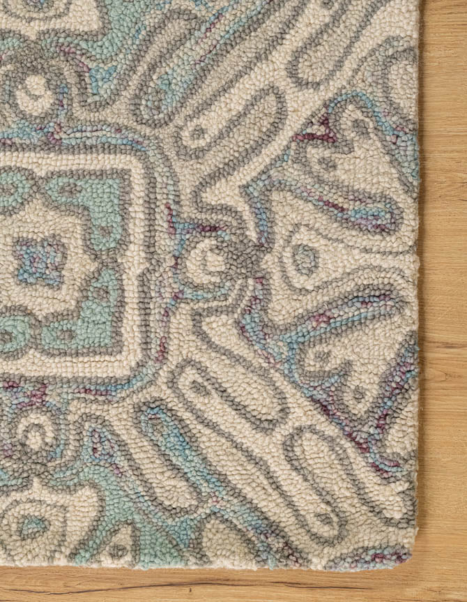 Latrice carpet