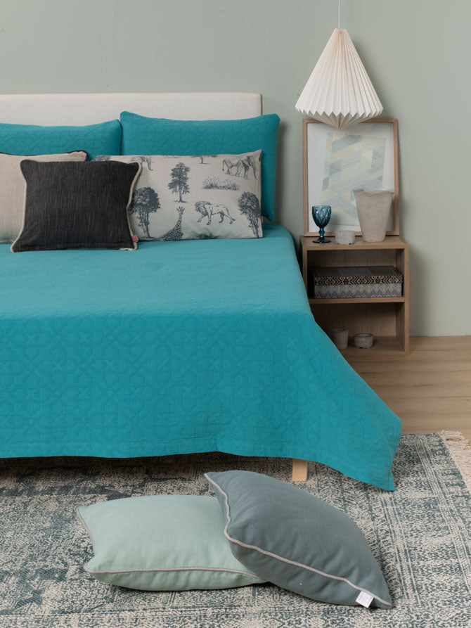 Symmetry Living coverlet 220x240 Chaen