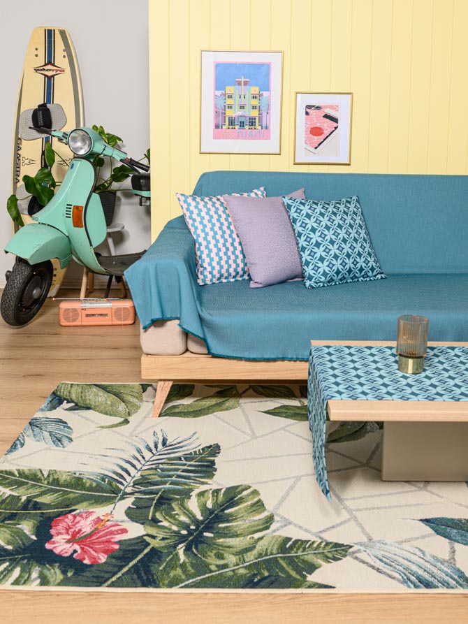 Symmetry Living California Peacock Blue Throw