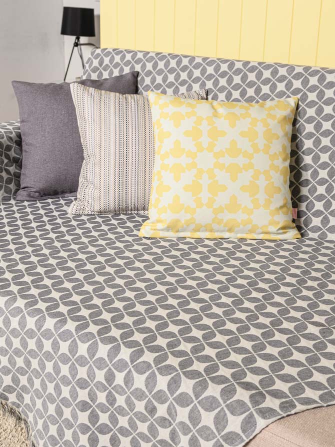 Symmetry Living Cannes Gray Throw
