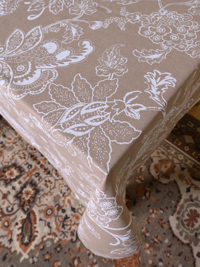Lavilla Home Paisley Tablecloth PE22506
