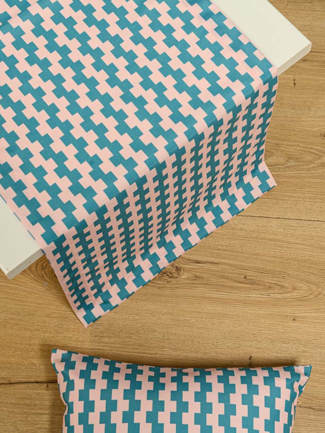 Ράνερ Τραπεζιού Symmetry Living 45x145 Quant Turquoise-Pink