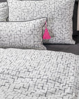 Διακοσμητική Μαξιλαροθήκη Κρεβατιού Symmetry Living 110X35 Zain