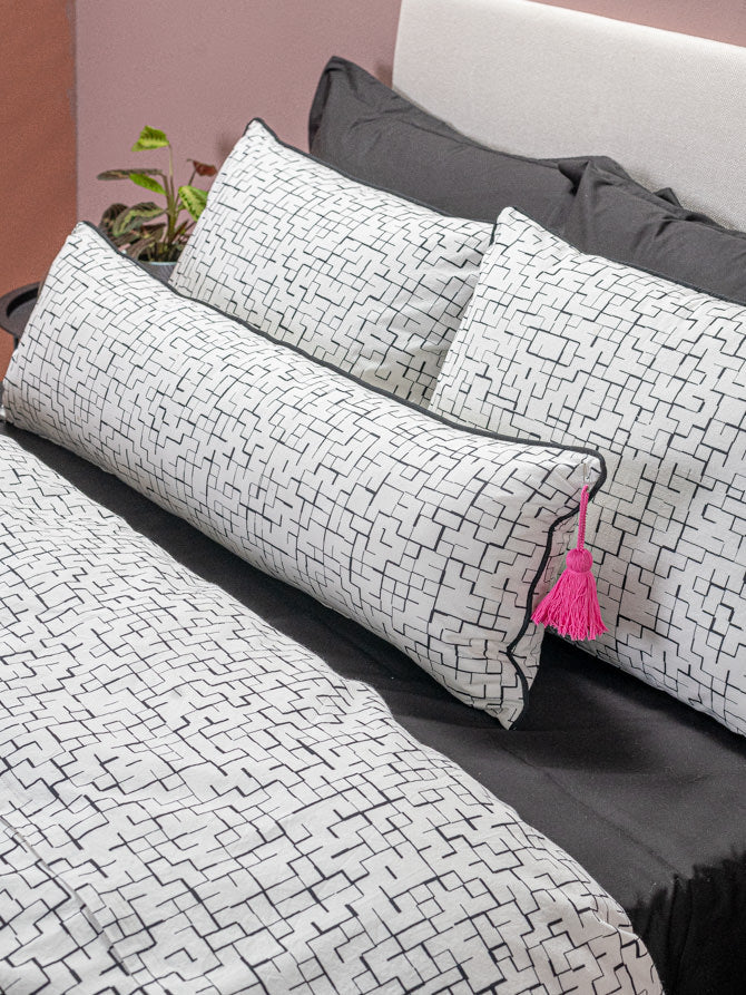 Set of Decorative Pillowcases 2pcs Symmetry Living 50X70 Zain