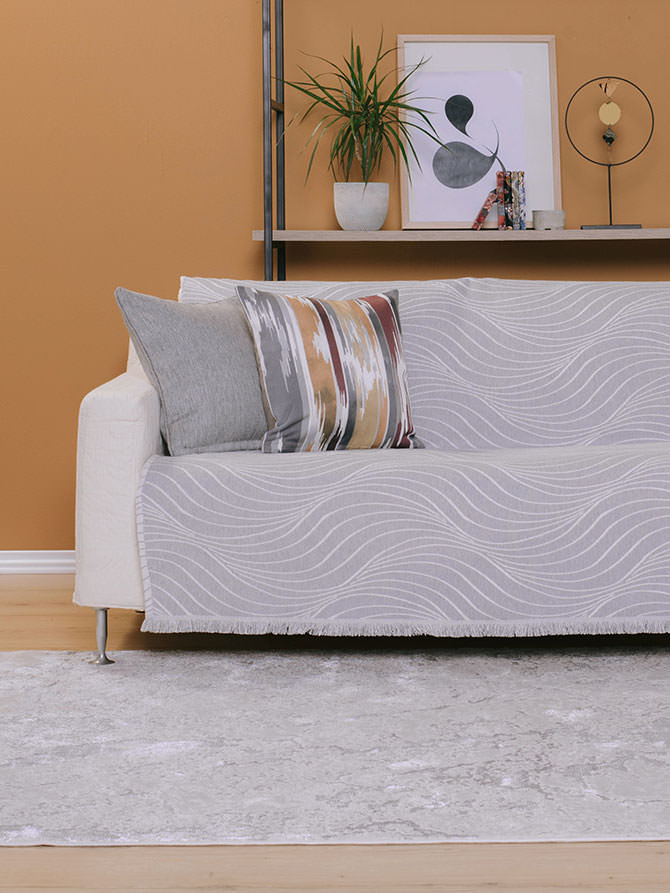 Vento Light Gray Throw