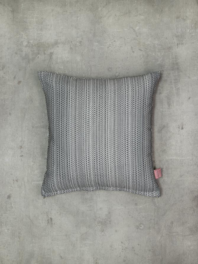 Decorative Pillow Case Symmetry Living 45X45 Line Black Multi