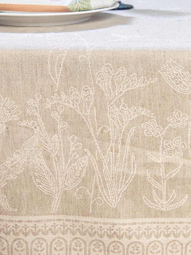 Chloe tablecloth