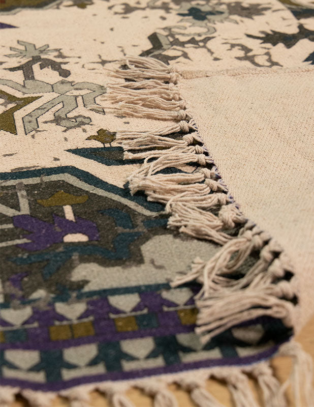 Chamak carpet