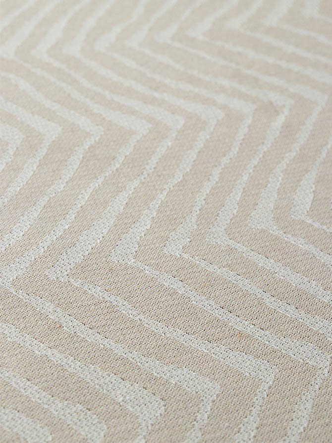 Symmetry Living Elodie Beige Throw