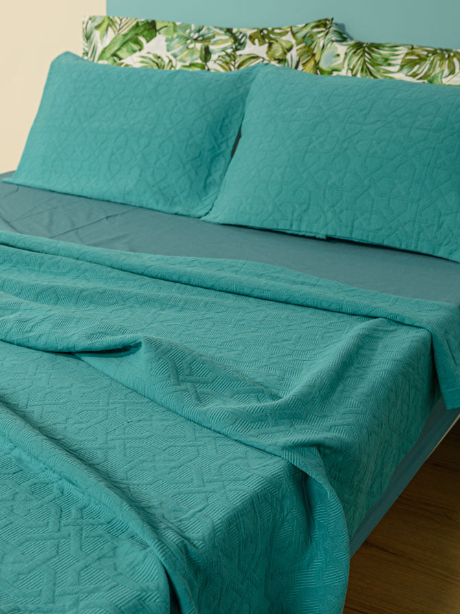 Symmetry Living coverlet 220x240 Chaen