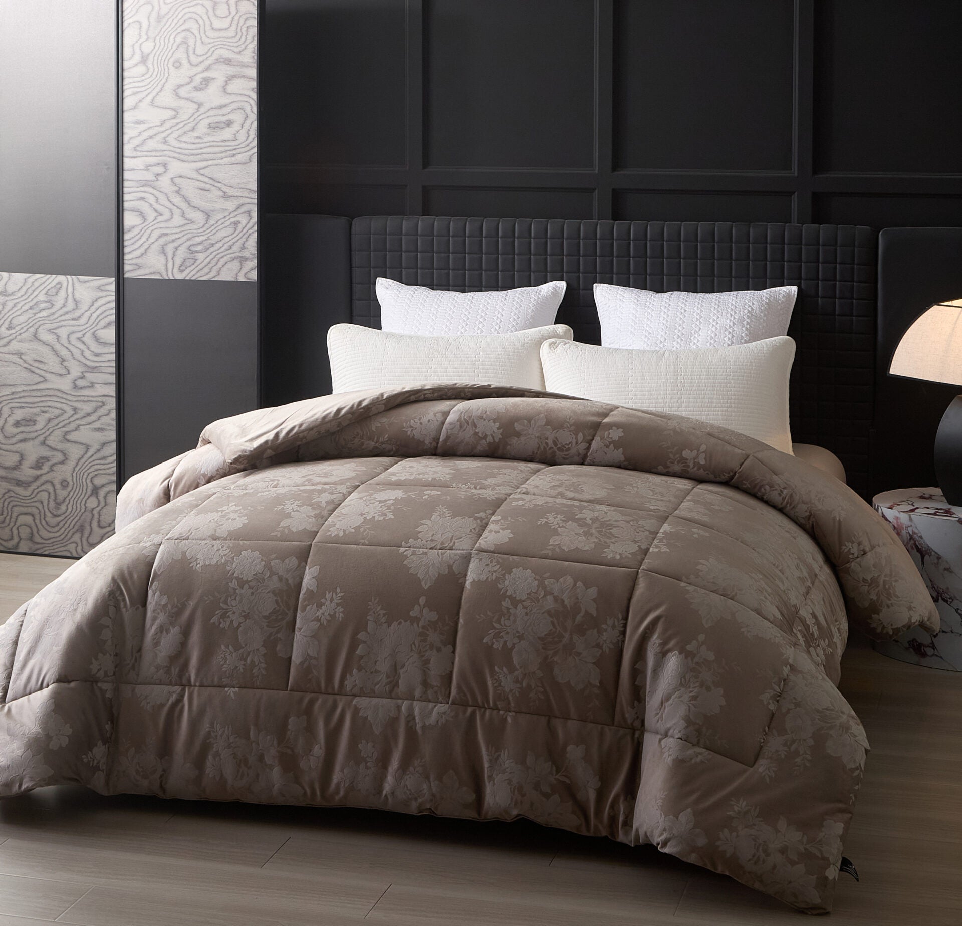 Cordelia (Grey) Comforter-1