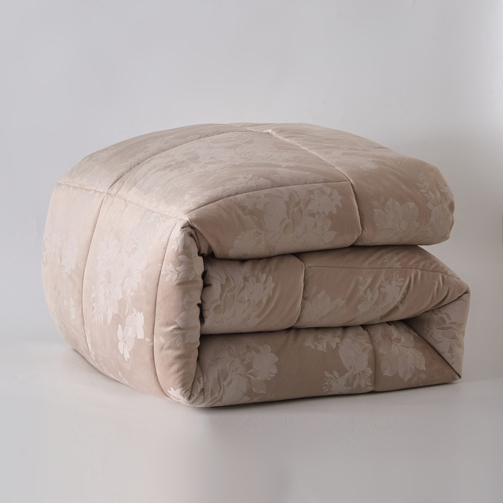 Cordelia (Taupe) Comforter-1