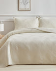 Diverso Ivory bedspread