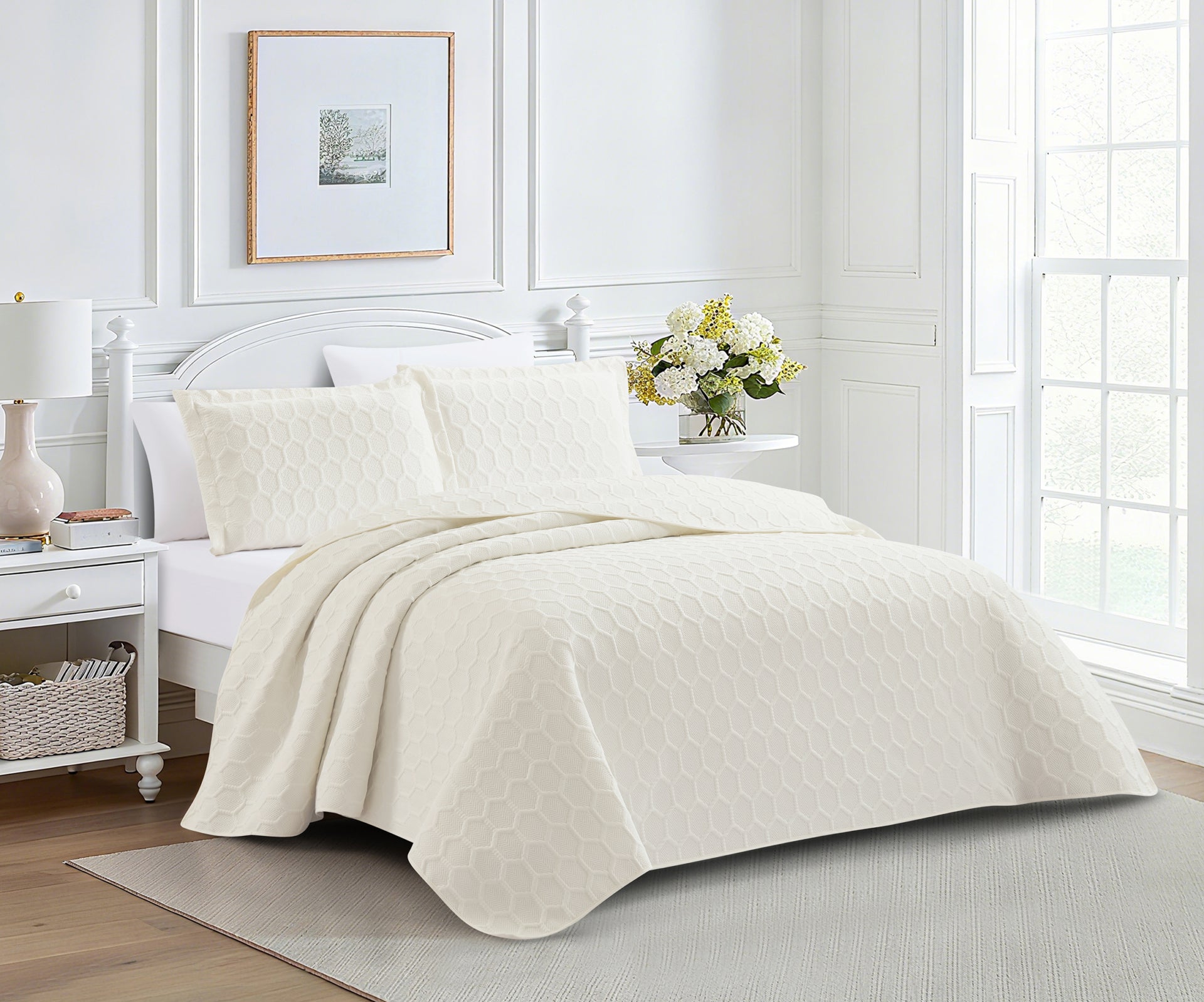 Glenda (Cream) Bedspread-1