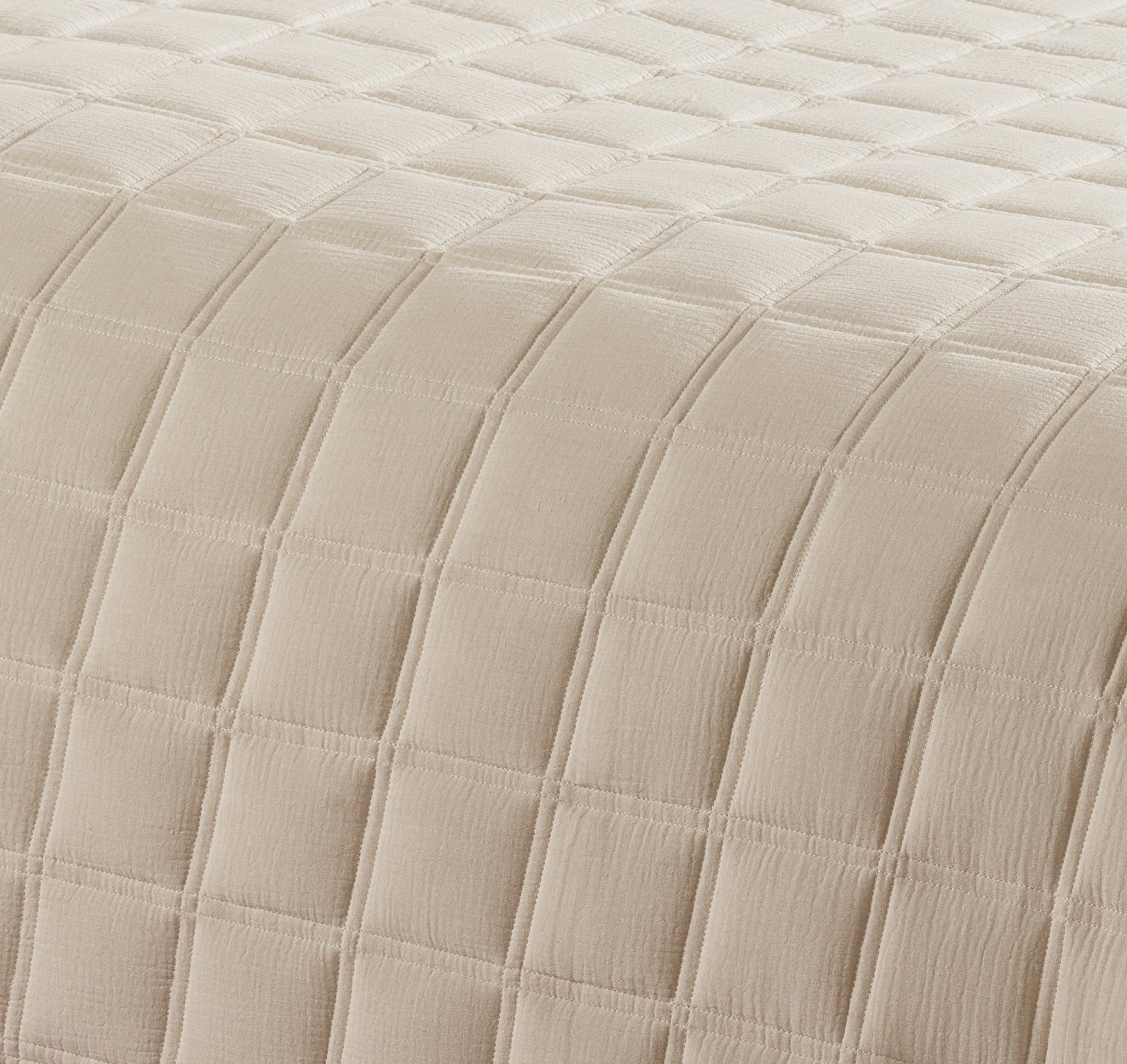 Savona (Sand) Bedspread-1