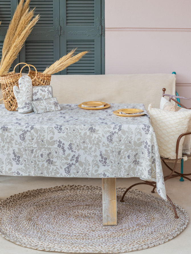 Anemone tablecloth